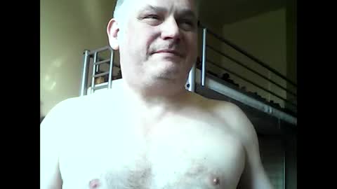 englishguysurrey online show from March 3, 2026, 2:01 pm