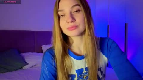 Snapshot of enjoyeverymoment_ chatting on October 11, 2025, 4:16 pm enjoyeverymoment_ online show from October 11, 2025, 4:16 pm