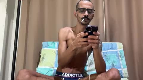 Snapshot of enjoythetrip chatting on February 28, 2025, 9:36 am Luke online show from February 28, 2025, 9:36 am