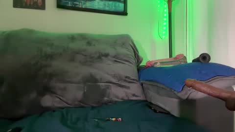 Snapshot of enjoythetrip chatting on September 20, 2025, 6:25 am Luke online show from September 20, 2025, 6:25 am