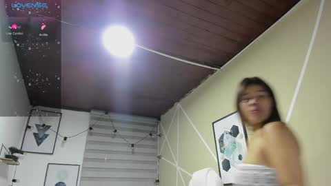 Snapshot of enma_clark chatting on June 7, 2026, 3:32 am Enma clark online show from June 7, 2026, 3:32 am