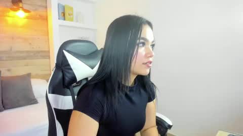 E N M A online show from April 23, 2026, 1:24 pm