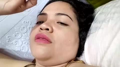 Snapshot of enna29 chatting on December 8, 2024, 5:29 am bustybaby30 online show from December 8, 2024, 5:29 am