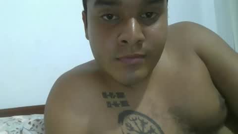 enriqueg15 online show from January 30, 2025, 5:52 am