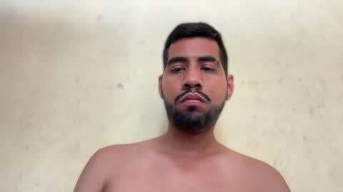 Snapshot of enriquegc197 chatting on January 1, 2025, 6:38 pm Enriquegc197 online show from January 1, 2025, 6:38 pm