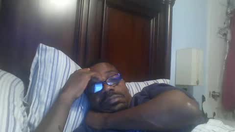 Snapshot of envyme2017 chatting on December 27, 2024, 4:04 am Envyme2017 online show from December 27, 2024, 4:04 am