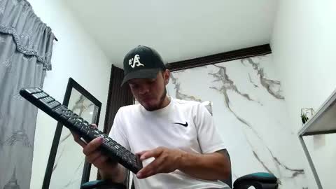    online show from February 1, 2026, 4:11 am