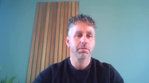 Snapshot of enzoenzo7 chatting on February 26, 2025, 10:36 am Enzos Massive Cock online show from February 26, 2025, 10:36 am