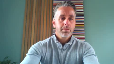 Snapshot of enzoenzo7 chatting on September 17, 2025, 8:05 am Enzos Massive Cock online show from September 17, 2025, 8:05 am