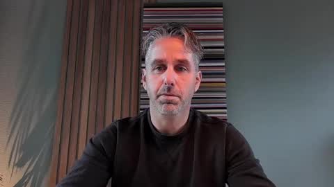 Snapshot of enzoenzo7 chatting on October 22, 2025, 7:52 am Enzos Massive Cock online show from October 22, 2025, 7:52 am