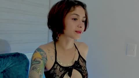 Snapshot of ephemeral_hot chatting on February 20, 2025, 11:43 pm Leyla online show from February 20, 2025, 11:43 pm