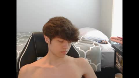 eprahsdahc online show from March 25, 2026, 2:12 pm