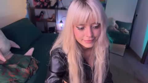 Snapshot of erectioneeering chatting on September 22, 2025, 12:29 pm Alissa online show from September 22, 2025, 12:29 pm