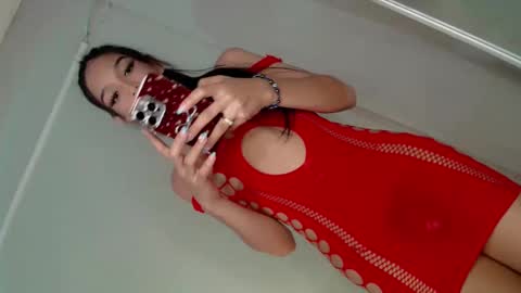 Elisa online show from February 26, 2025, 10:42 pm