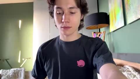 Snapshot of eric_carrotman chatting on October 1, 2025, 2:12 pm Eric Carrotman online show from October 1, 2025, 2:12 pm