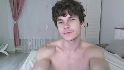 Snapshot of eric_crush chatting on May 31, 2026, 3:58 am Eric Crush online show from May 31, 2026, 3:58 am