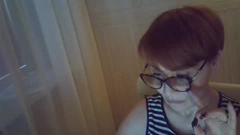 erica_lynn online show from May 4, 2026, 1:18 pm