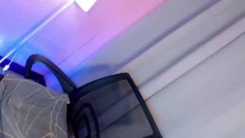 Snapshot of erica_walker chatting on July 19, 2026, 5:38 pm erica_walker online show from July 19, 2026, 5:38 pm