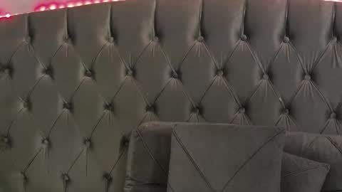 Erica online show from February 23, 2025, 10:31 pm