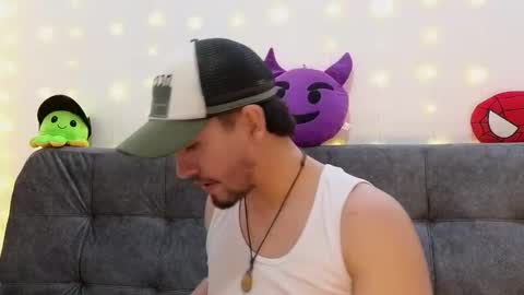 ERICK online show from February 1, 2025, 1:02 am