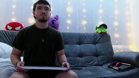 ERICK online show from February 2, 2025, 11:42 pm