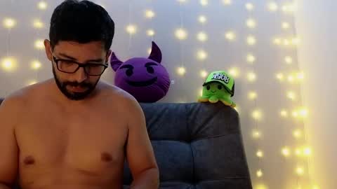 ERICK online show from March 3, 2025, 1:21 am