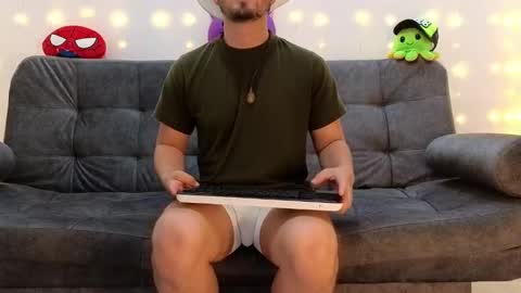 ERICK online show from March 8, 2025, 1:17 am