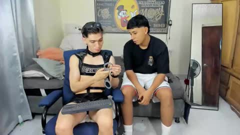 Snapshot of erick_de_rossee chatting on November 1, 2025, 3:30 am erick_de_rossee online show from November 1, 2025, 3:30 am