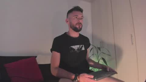 erickpritz_xh online show from April 5, 2026, 6:49 pm