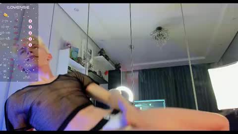 Snapshot of ericnortman chatting on September 19, 2025, 4:29 pm Eric online show from September 19, 2025, 4:29 pm