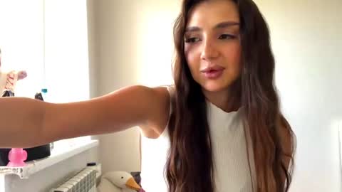 Vanessa online show from July 1, 2026, 10:28 am