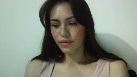 Snapshot of erika_depp chatting on October 16, 2025, 11:28 pm Erika online show from October 16, 2025, 11:28 pm