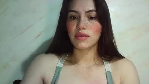 Erika online show from March 22, 2026, 5:00 am