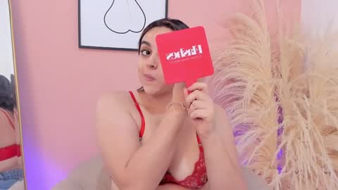 Snapshot of erika_mendez1 chatting on February 14, 2025, 8:15 pm Erika Mendez online show from February 14, 2025, 8:15 pm