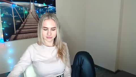 Erika online show from January 6, 2025, 3:40 pm