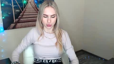 Erika online show from January 14, 2025, 3:47 pm