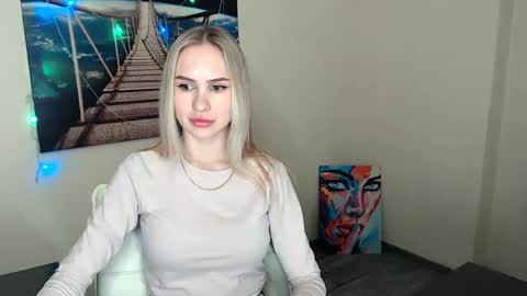 Erika online show from February 28, 2025, 1:14 pm