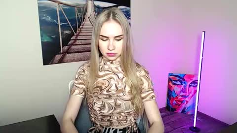 Erika online show from May 19, 2026, 12:00 pm