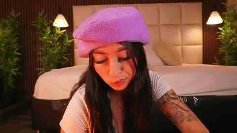 Eri  online show from April 29, 2026, 10:49 pm