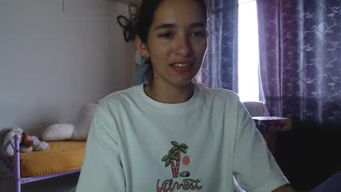 Snapshot of erina_1 chatting on February 4, 2025, 6:17 pm erina_1 online show from February 4, 2025, 6:17 pm