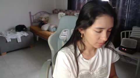 erina_1 online show from February 19, 2026, 2:46 pm