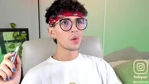   online show from November 30, 2025, 9:19 pm