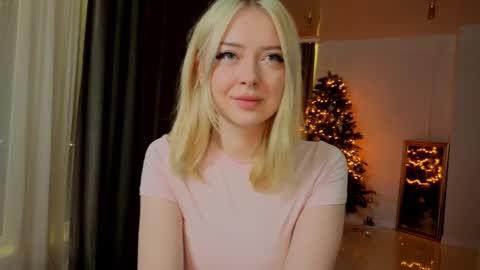 Chanel online show from February 26, 2026, 7:35 pm