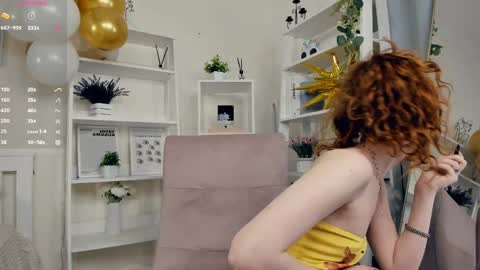 Snapshot of erline_may chatting on May 14, 2026, 8:43 am Sofia online show from May 14, 2026, 8:43 am