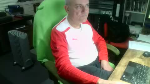 ernello online show from September 25, 2025, 12:53 pm
