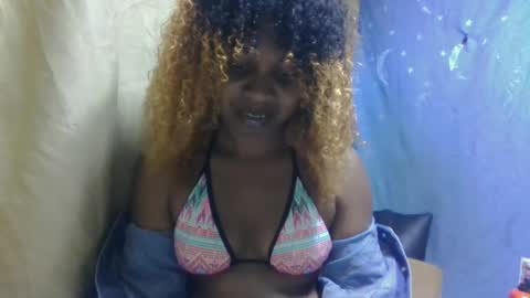 Snapshot of erolinee chatting on September 10, 2025, 8:14 am erolinee online show from September 10, 2025, 8:14 am