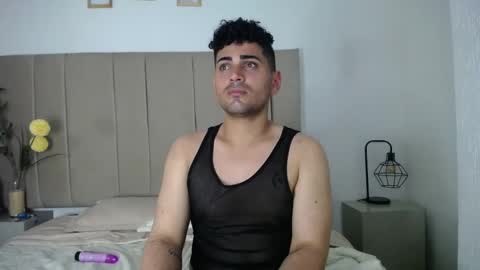 Snapshot of eros_kai chatting on October 17, 2025, 4:37 am Eros Kai online show from October 17, 2025, 4:37 am