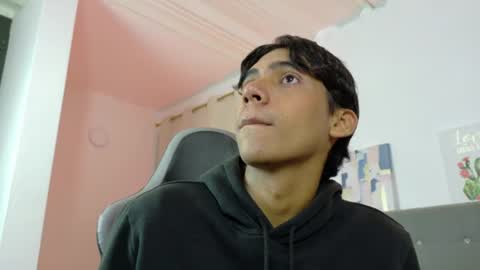 Snapshot of eros_lux1 chatting on July 14, 2026, 12:22 pm Eros Lux1 online show from July 14, 2026, 12:22 pm