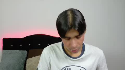 Snapshot of eros_lux1 chatting on July 17, 2026, 12:45 pm Eros Lux1 online show from July 17, 2026, 12:45 pm