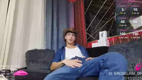 Snapshot of eroseliam chatting on November 2, 2025, 7:49 pm EROS ELIAM online show from November 2, 2025, 7:49 pm